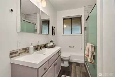 19011 27th Drive SE, Bothell, WA 98012 - Photo 22