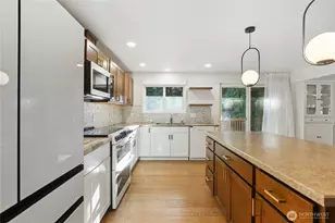2015 Clairmont Cir SW, Olympia, WA 98512 - Photo 8