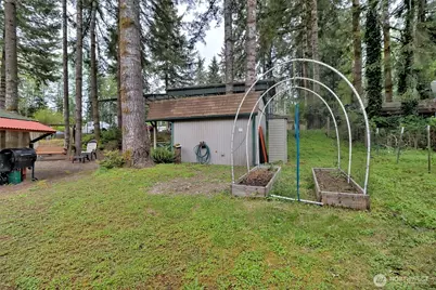 1261 E Lakeshore Drive W, Shelton, WA 98584 - Photo 14