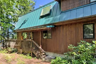 2070 W Cushman Ridge Dr, Hoodsport, WA 98548 - Photo 2