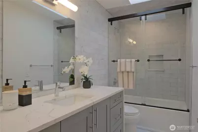 4533 242nd Avenue SE, Sammamish, WA 98029 - Photo 18