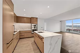 188 Bellevue Way NE, Bellevue, WA 98004 - Photo 4