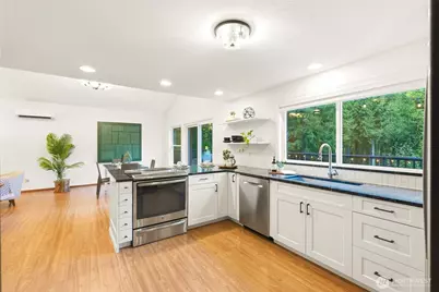 20202 230th Avenue NE, Woodinville, WA 98077 - Photo 4