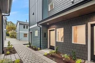 539 N 70th St, Seattle, WA 98103 - Photo 6