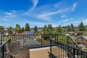 8330 24th Ave NW, Seattle, WA 98117 - Photo 32