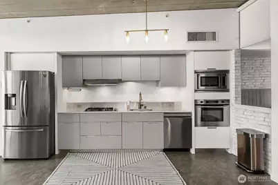 501 Roy Street #T308, Seattle, WA 98109 - Photo 10