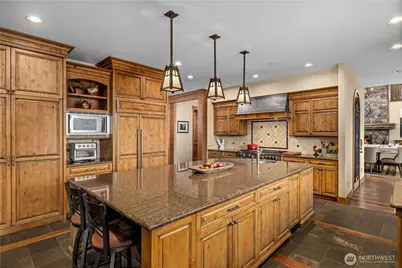 3607 E Lake Sammamish Shore Lane NE, Sammamish, WA 98074 - Photo 14