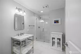 25314 SE 28th St, Sammamish, WA 98075 - Photo 22
