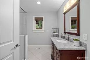 25314 SE 28th St, Sammamish, WA 98075 - Photo 20