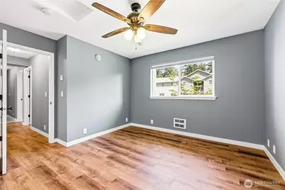 1670 SW Mulberry Street #B201, Oak Harbor, WA 98277 - Photo 30