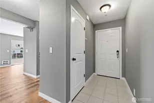 1670 SW Mulberry St, Oak Harbor, WA 98277 - Photo 6
