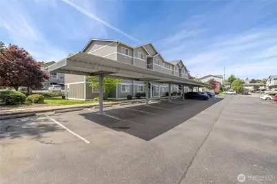 1670 SW Mulberry Street #B201, Oak Harbor, WA 98277 - Photo 2