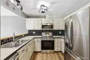 1670 SW Mulberry St, Oak Harbor, WA 98277 - Photo 8