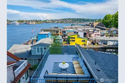 2770 Westlake Avenue N #6, Seattle, WA 98109 - Photo 2
