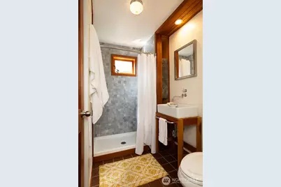 2770 Westlake Avenue N #6, Seattle, WA 98109 - Photo 14