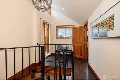 2770 Westlake Avenue N #6, Seattle, WA 98109 - Photo 24