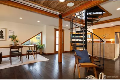 2770 Westlake Avenue N #6, Seattle, WA 98109 - Photo 12