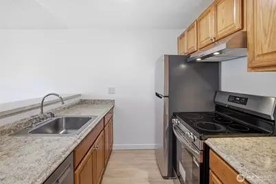 31003 14th Avenue S #E2, Federal Way, WA 98003 - Photo 4