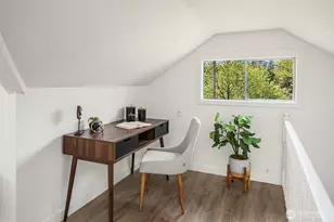 21614 SE May Valley Rd, Issaquah, WA 98027 - Photo 22