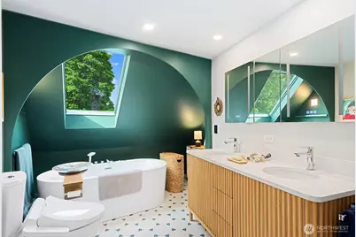 7541 Seward Park Avenue S, Seattle, WA 98118 - Photo 30