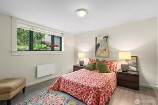 7541 Seward Park Ave S, Seattle, WA 98118 - Photo 36