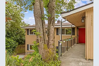 14445 5th Avenue S, Burien, WA 98168 - Photo 2