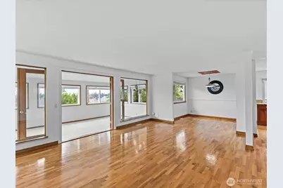 14445 5th Avenue S, Burien, WA 98168 - Photo 4