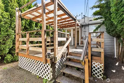 630 N Oakes Street, Tacoma, WA 98406 - Photo 12