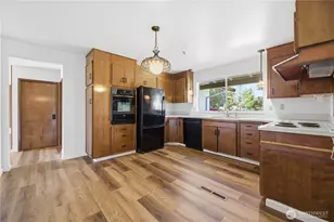 10715 111th Ave SW, Tacoma, WA 98498 - Photo 8