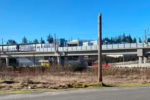 332 NE 149th St, Shoreline, WA 98155 - Photo 2