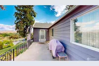 144 Montvu Drive, Omak, WA 98841 - Photo 36