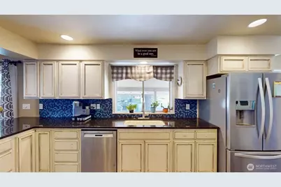 144 Montvu Drive, Omak, WA 98841 - Photo 10
