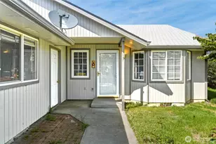 151 NE 15th Ave, Milton-Freewater, OR 97862 - Photo 2