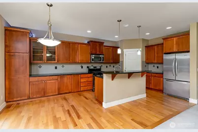 722 201st Place SW, Lynnwood, WA 98036 - Photo 6