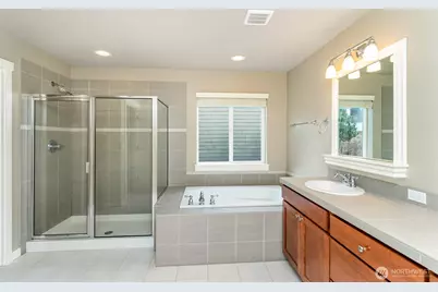 722 201st Place SW, Lynnwood, WA 98036 - Photo 22