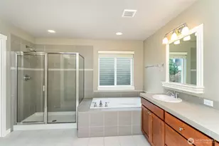 722 201st Pl SW, Lynnwood, WA 98036 - Photo 22