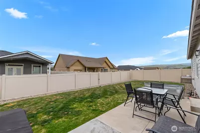 282 Emma Drive, Wenatchee, WA 98801 - Photo 30