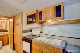 106 Goldrush Rd, Deming, WA 98244 - Photo 10