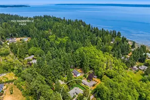 10430 NE Cascade Ave, Bainbridge Island, WA 98110 - Photo 38
