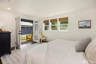 10430 NE Cascade Ave, Bainbridge Island, WA 98110 - Photo 28