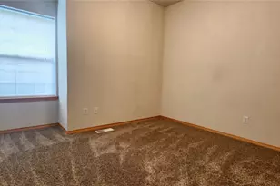 70 E Beaumont Dr, Shelton, WA 98584 - Photo 10