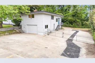 12914 76th Avenue S, Seattle, WA 98178 - Photo 18