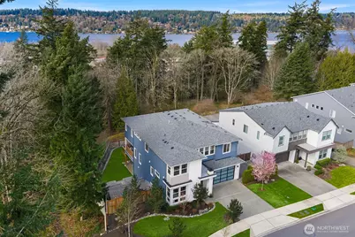 7967 112th Lane SE, Newcastle, WA 98056 - Photo 2
