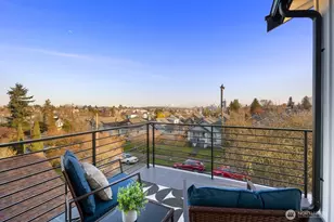 1004 N 48th St, Seattle, WA 98103 - Photo 14