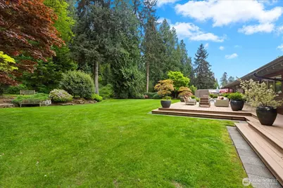 8320 Frederick Place, Edmonds, WA 98026 - Photo 22