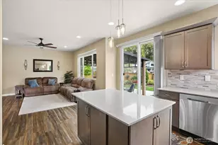 6415 128th Pl SE, Snohomish, WA 98296 - Photo 12