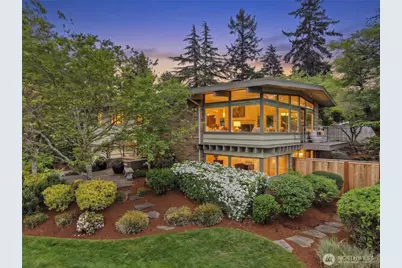 215 SW 178th Street, Normandy Park, WA 98166 - Photo 1