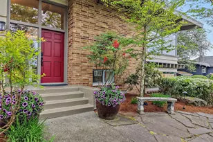 215 SW 178th St, Normandy Park, WA 98166 - Photo 2