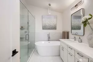 1004 N 48th St, Seattle, WA 98103 - Photo 16