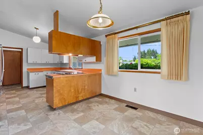 3611 Central Street Ct SE, Olympia, WA 98501 - Photo 16